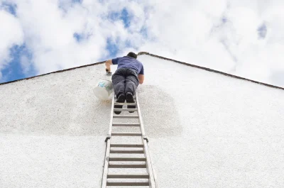 Peinture extérieure à Lamongerie — façades et ravalement